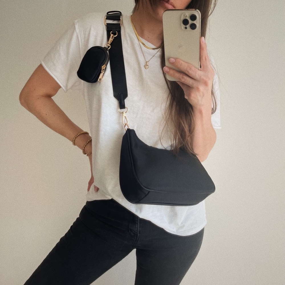 🆕 In Style Crossbody Bag — Black - Picture 6 of 6